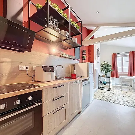 Apartmán Grand T3 Centre Jaude 6 Personnes *